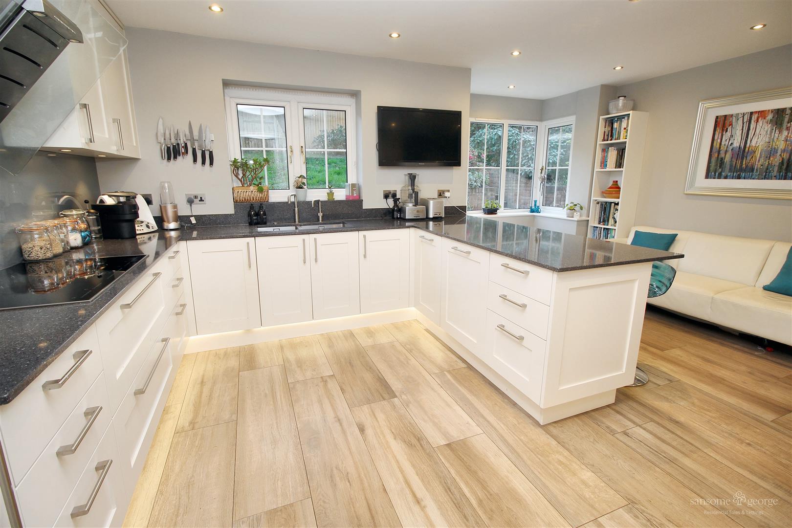 Roebuck Rise, Tilehurst, Reading